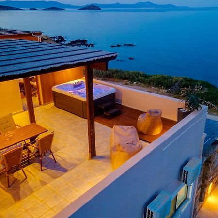 Lalari Beach Suites Vári Exterior foto