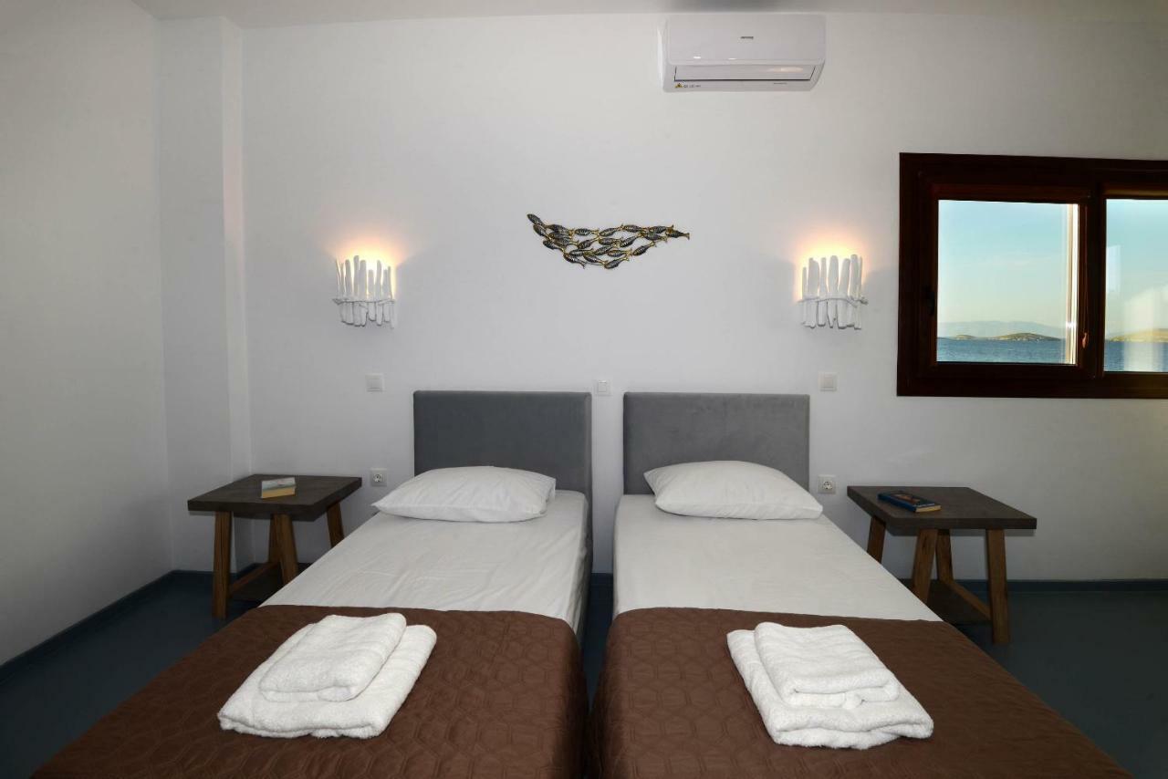 Lalari Beach Suites Vári Exterior foto